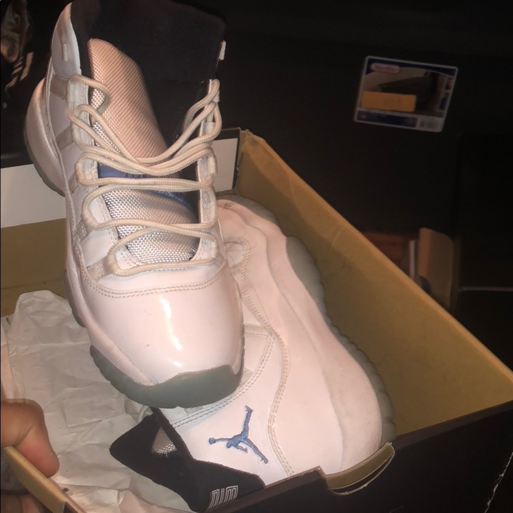 Jordan 11s